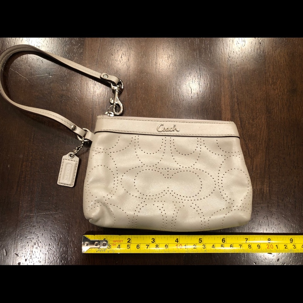 Coach wristlet, light gray